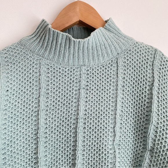 Generation K Womens Cropped Knit Sweater, Pastel Mint, Size M - Picture 4 of 10